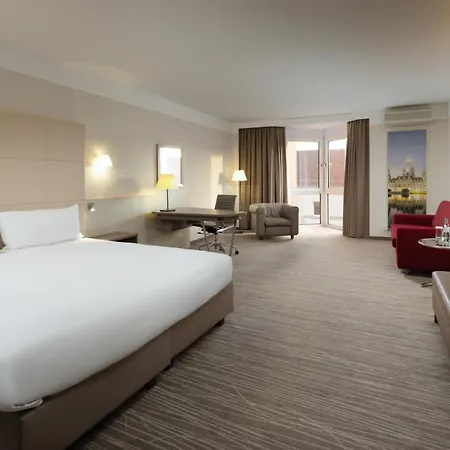 Doubletree By Hilton Schweizerhof 4* Ганновер