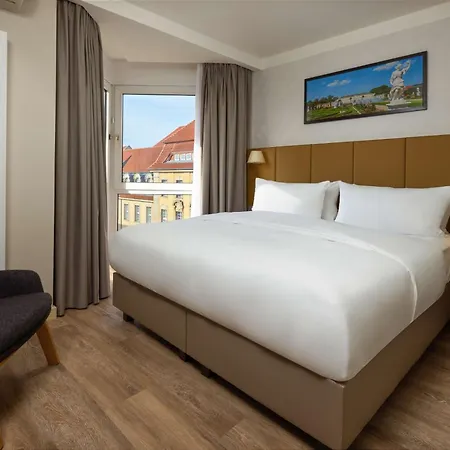 Готель Doubletree By Hilton Schweizerhof 4*