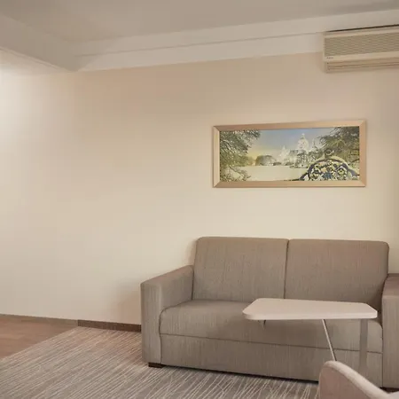 Doubletree By Hilton Schweizerhof מלון 4*