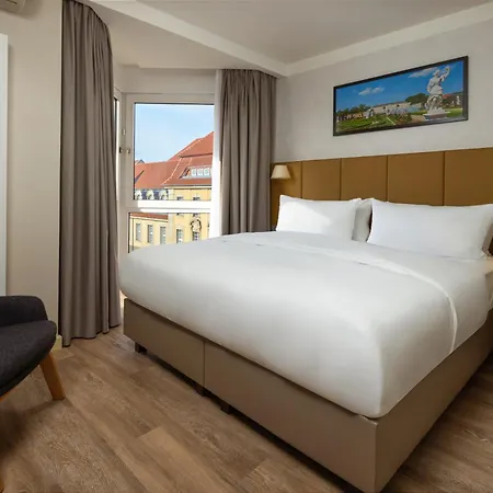 Doubletree By Hilton Schweizerhof 4*