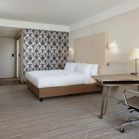 Doubletree By Hilton Schweizerhof